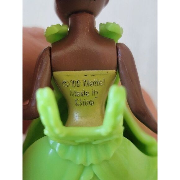 Mattel 2009 green princess dress queen doll toy figure - Picture 6 of 6